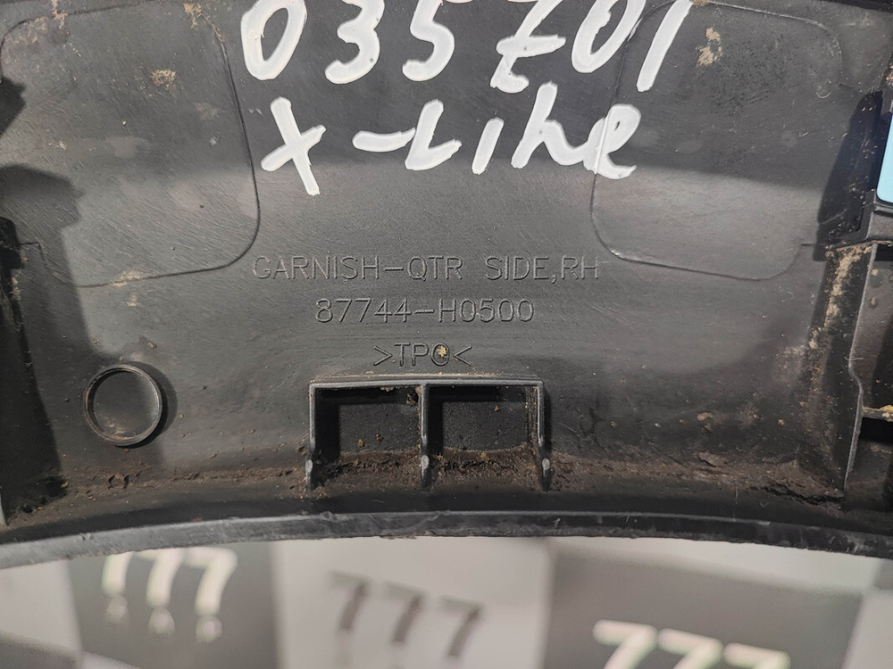 Накладка крыла заднего правого Kia Rio 4 X-Line 17-нв Б/У Оригинал 87744H0500