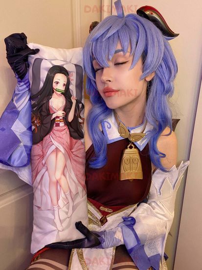 Мини дакимакура Незуко Камадо из Клинок, рассекающий демонов арт. M0443, 60х20 см