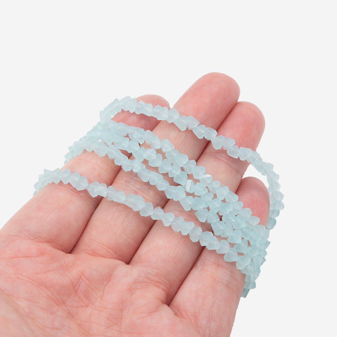 Хрустальные бусины в форме треугольника, оттенок "Опаловый бирюзовый", 4мм