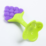 1886160 Прорезыватель силиконовый «Крошка Я. Виноградик»