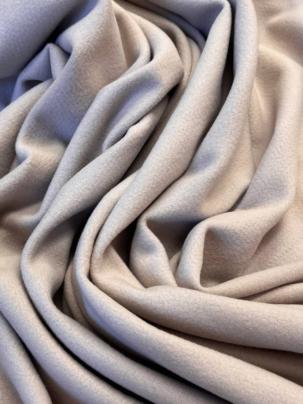 Шерсть пальтовая Max Mara бледно-розовая