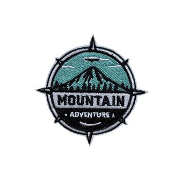 Нашивка термоаппликация на одежду и  на рюкзак. Adventure. Горы. Путешествия