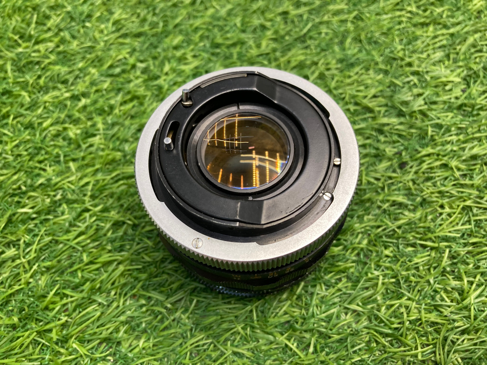 Canon R 50mm 1.8