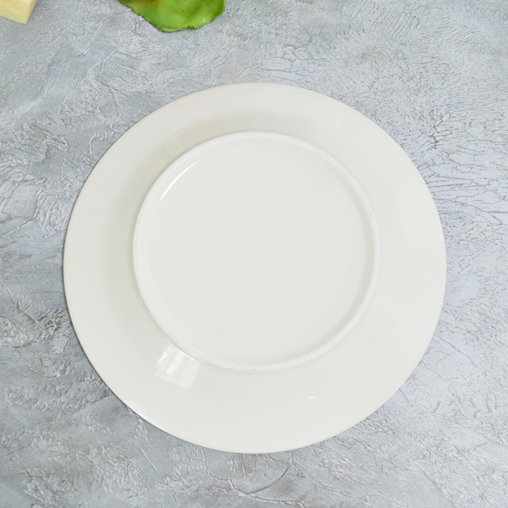 Тарелка десертная 18см Маки