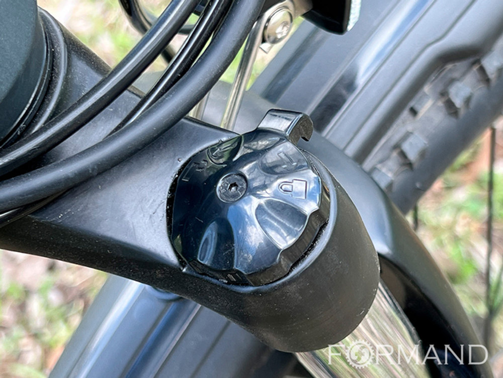 Электровелосипед Eltreco XT 850 Pro (черно-синий)