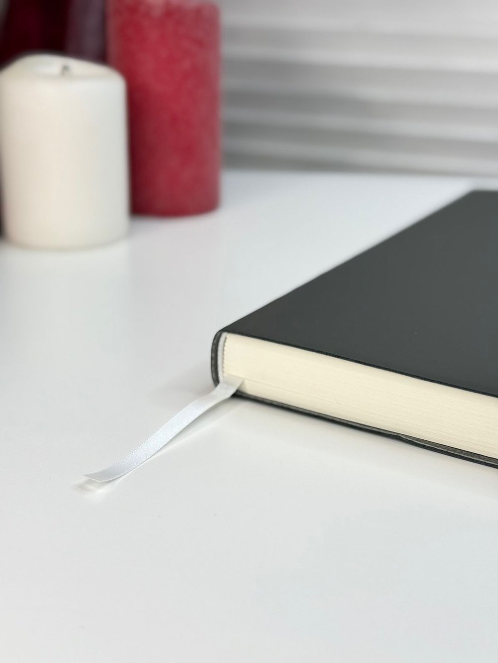 Блокнот А4 200л. (400страниц) без разлиновки Графитовый