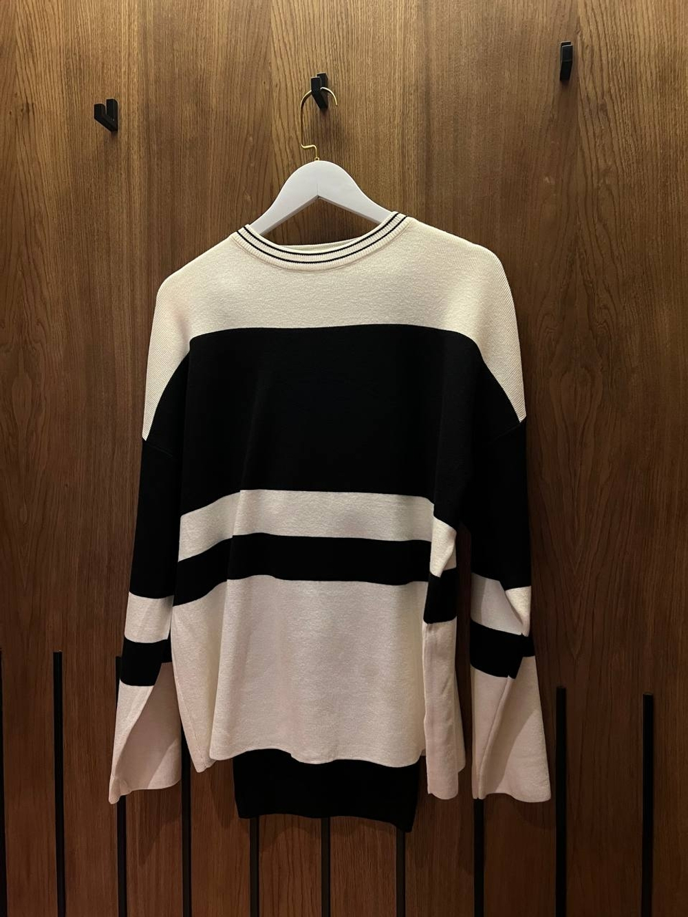 Костюм трикотажный черно-молочный