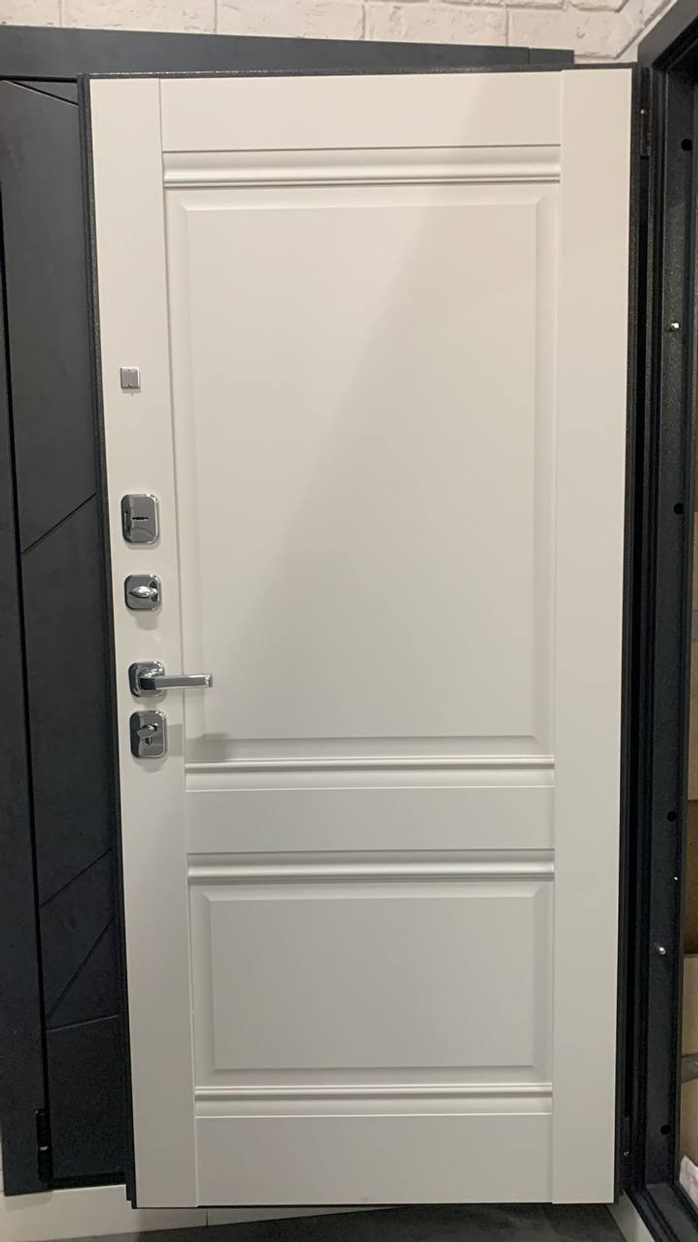Дверь входная Porta T80