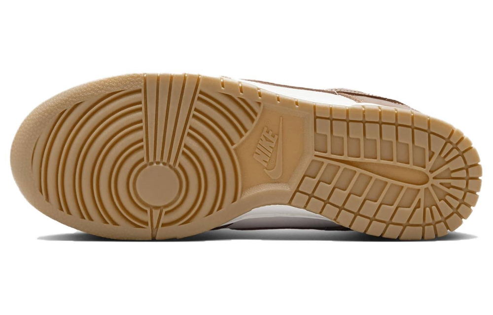 Кроссовки Nike Dunk Low Wmns Lux "Grandma Ale Brown" (Женская размерная сетка)