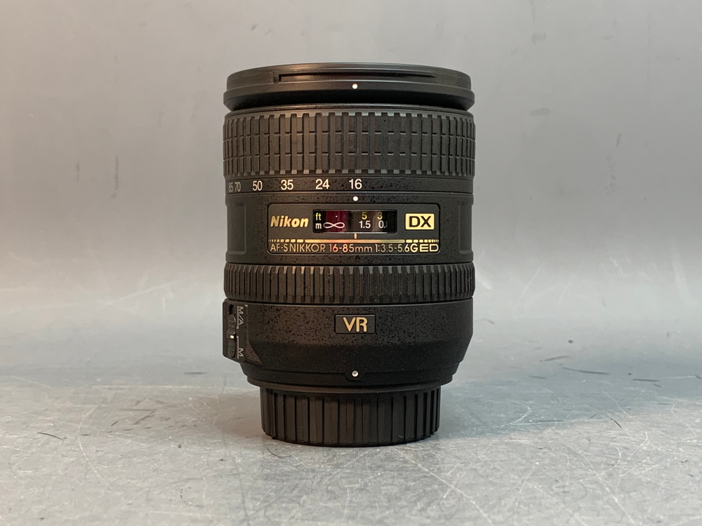 Nikon 16-85mm 3.5-5.6G ED VR AF-S DX