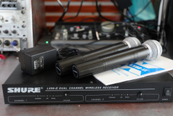 Комплект радиомикрофонов  Shure LX88 II