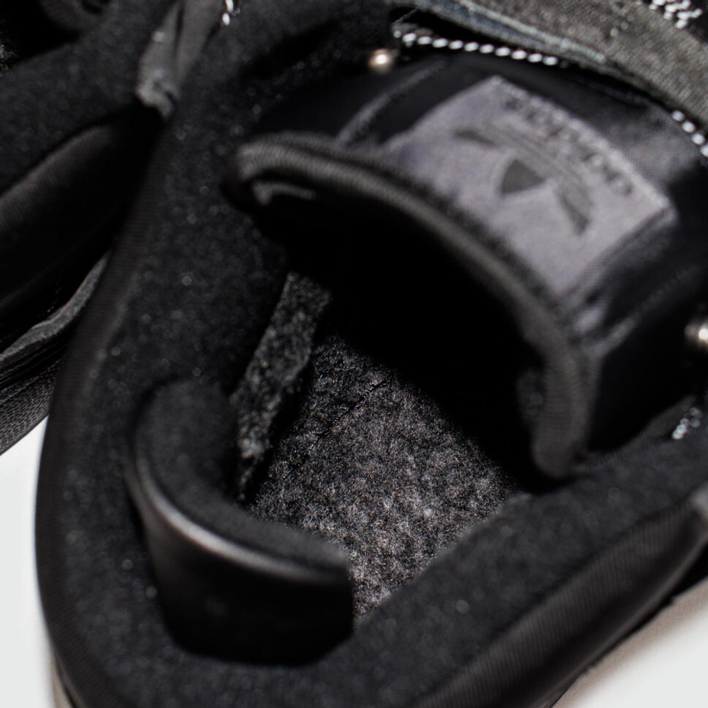 кроссовки Adidas Forum Mid x Bad Bunny Dark Grey Winter