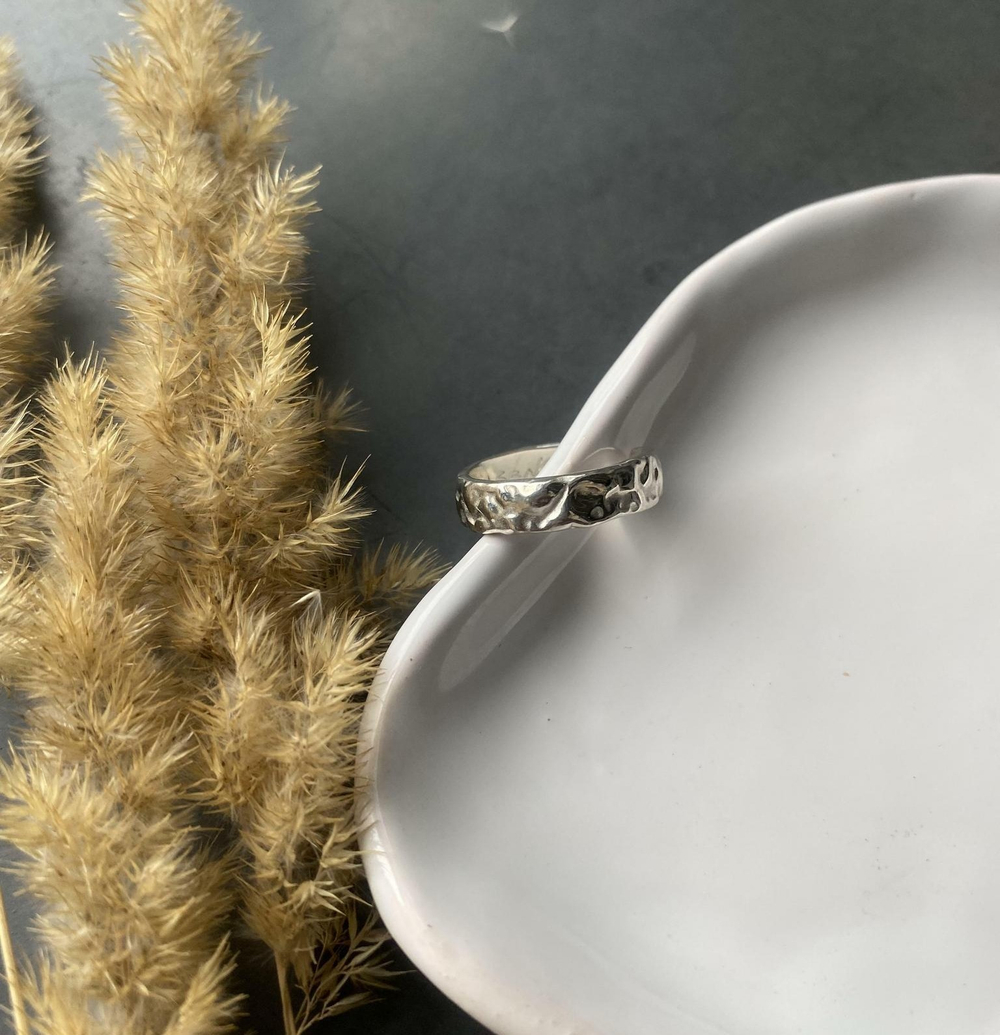 кольцо фактурное