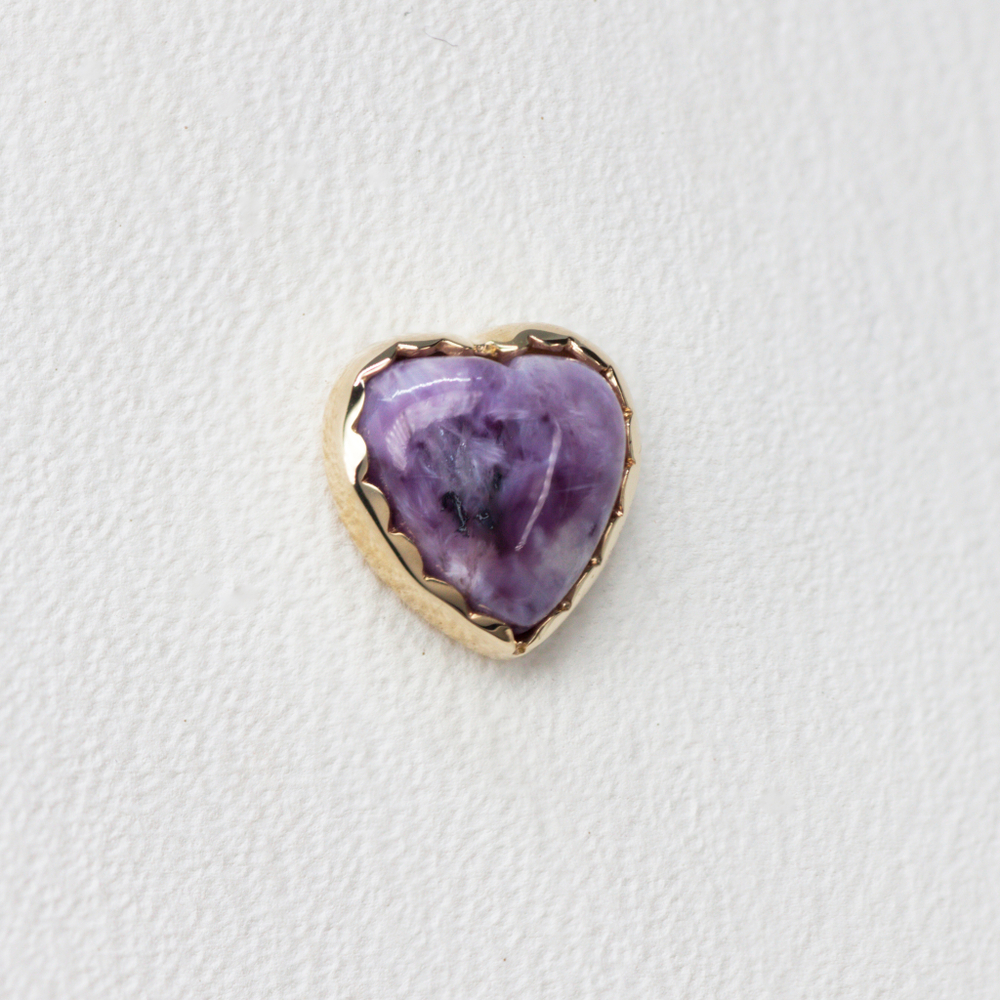 Cupid tops with natural stones
