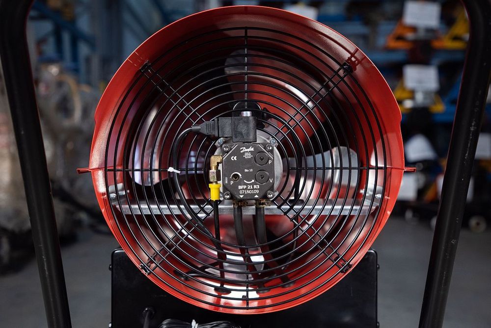 Тепловая пушка дизельная TOR BJD-110 - прямой нагрев / 110 кВт