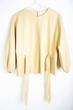 Кофта Mango из эко кожи, маркировка XS, визуально 42 размер