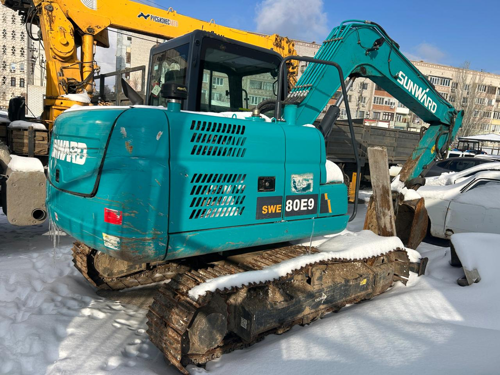 SUNWARD SWE80 Мини-экскаватор_не актуально SWE80E9 (Дизельный, 3,3 л, 63 л.с., АТ)