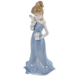 GAEM Фигурка декоративная "Девочка с кроликом", L8 W7 H16 см