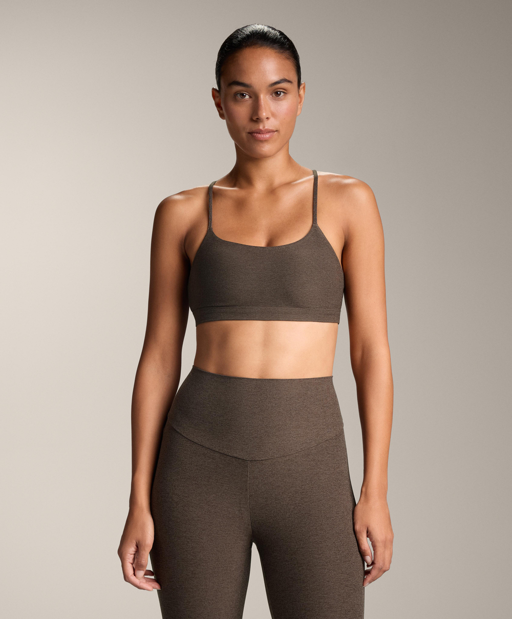 Oysho Спортивный бюстгальтер Comfortlux с перекрещивающимися бретелями и легкой поддержкой, коричневый меланж