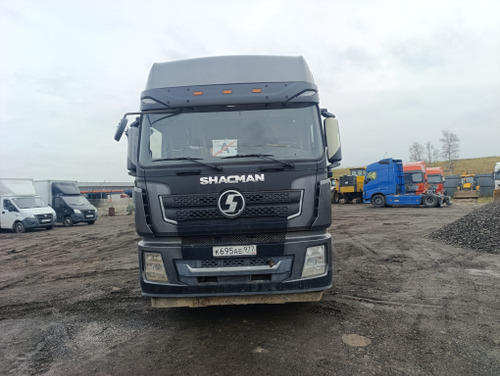 Shacman (Shaanxi) SX* 6x4 Седельный тягач SX42584V324 (Дизельный, 11,6 л, 423 л.с., МТ)