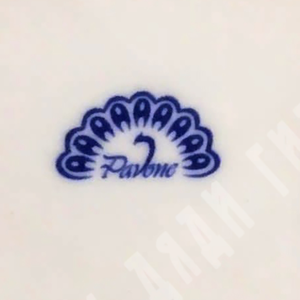 Дама с маками. Фарфор, лепнина, роспись. Италия, Pavone. 1980-90-е