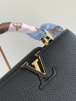 Louis Vuitton Capucines BB