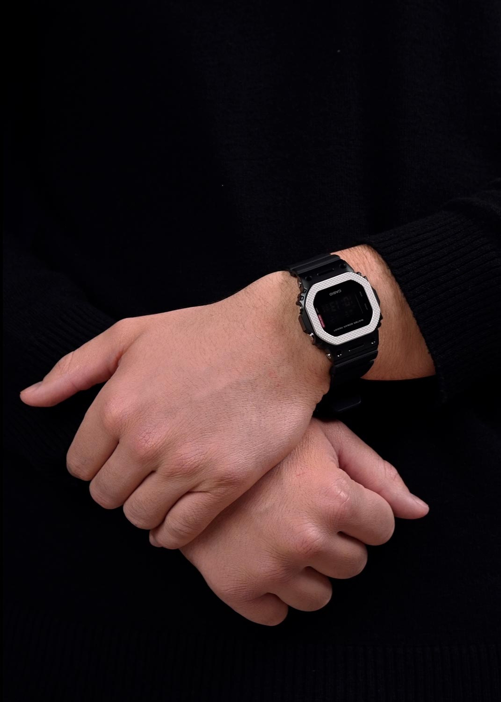 Часы Casio GM-5600BM-1