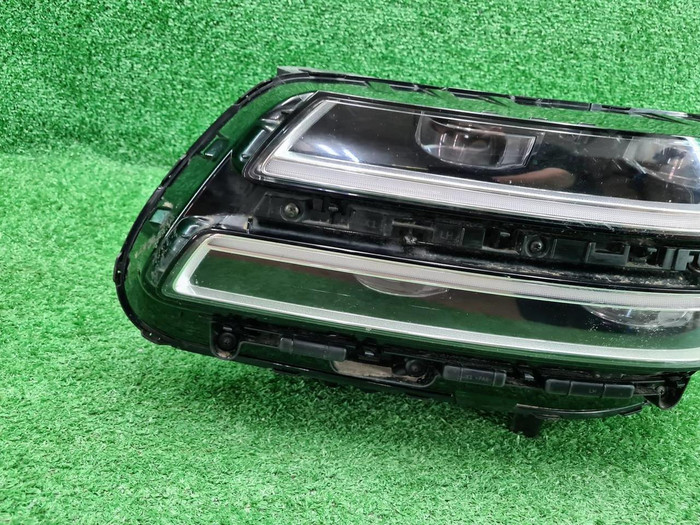 Фара левая Genesis GV80 (2020-2023) LED