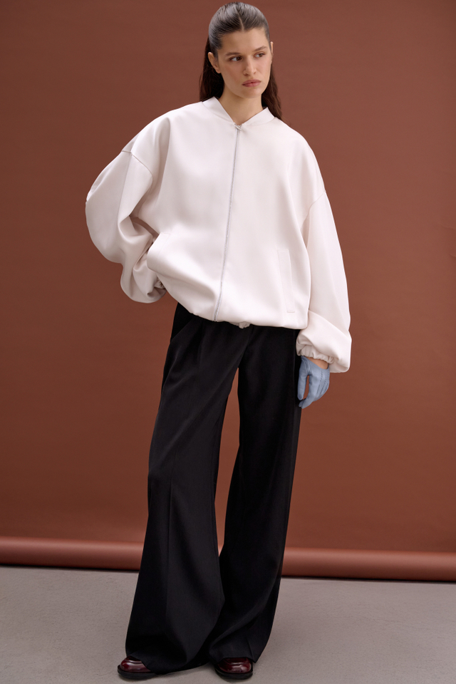 Бомбер из сатина