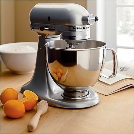 Миксер KitchenAid Artisan планетарный серебряный медальон 5KSM175PSEMS