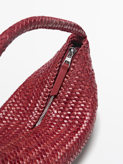 Massimo Dutti Сумка-круассан из плетеной кожи наппа, красный