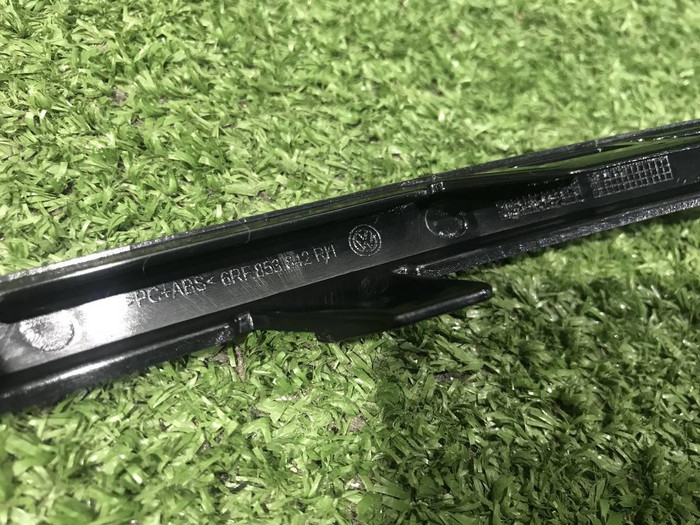 Накладка заднего бампера правая Polo Sedan (2015-2020)