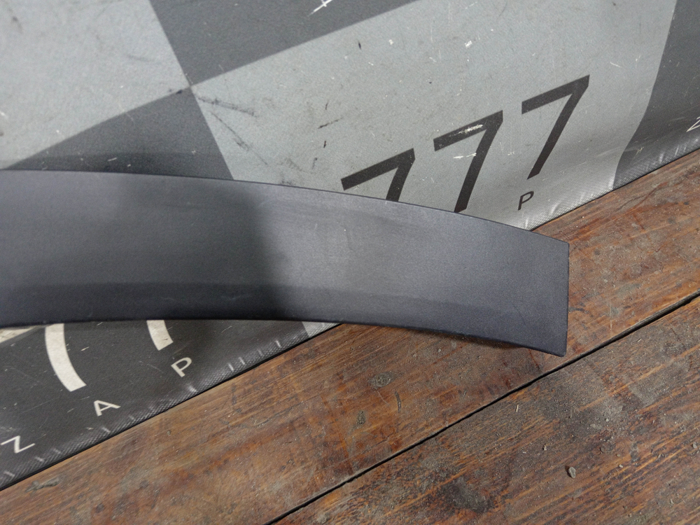 Накладка крыла заднего правого Toyota Highlander 4 (U70) 19-нв Б/У Оригинал 750870E030