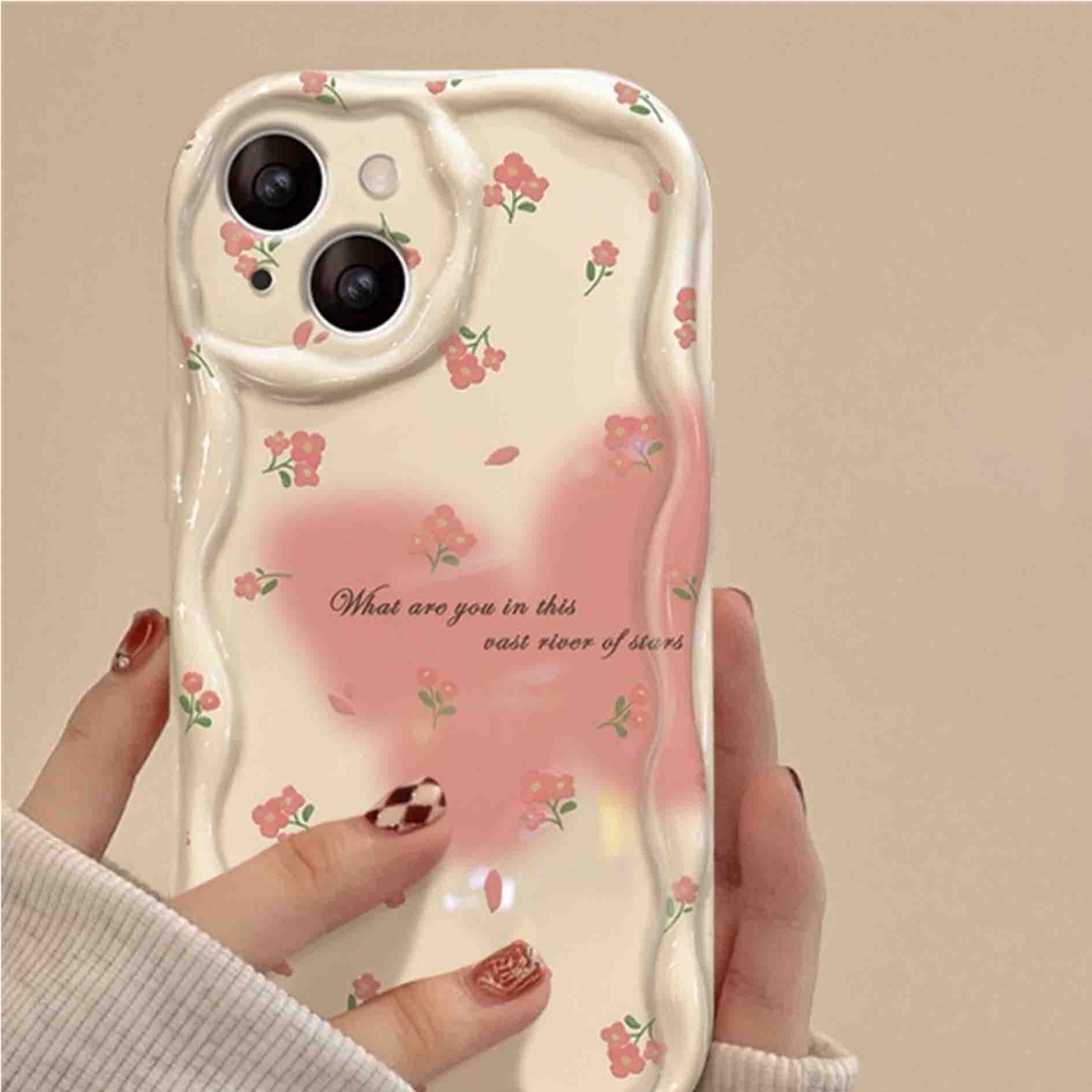 Чехол на iPhone 16 Бабочка розовая