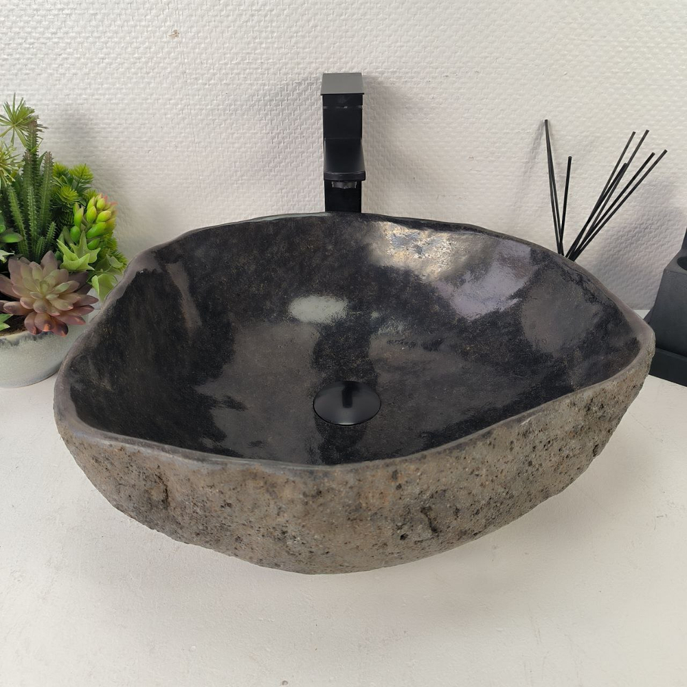 Раковина из речного камня RS-65012 46*44*15 0861