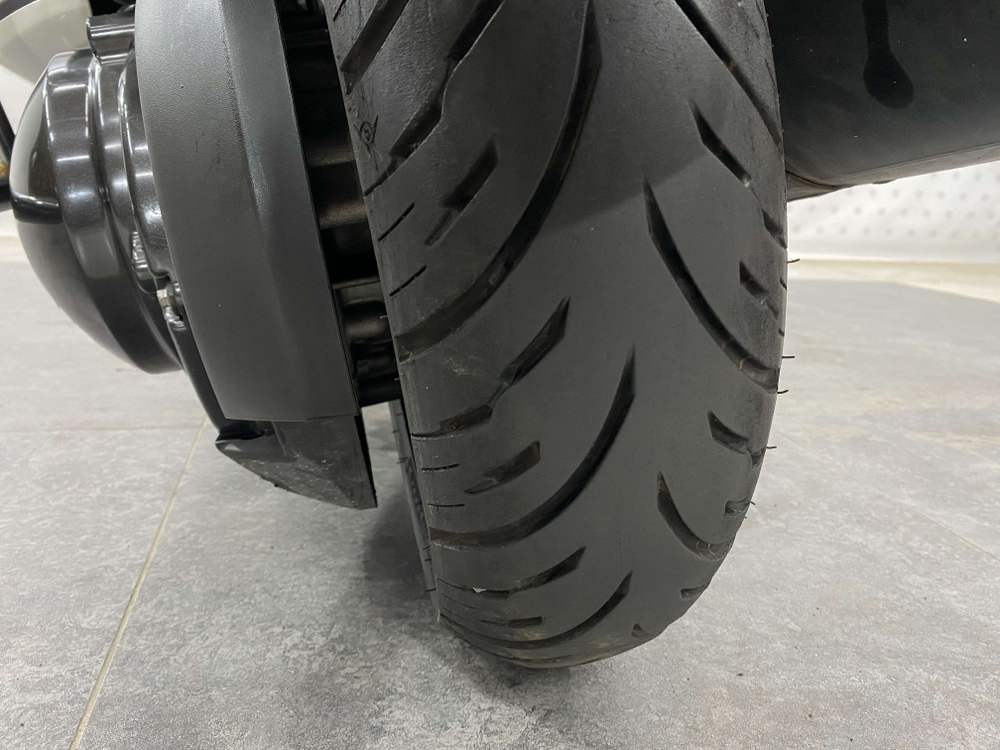 Suzuki Skywave 400 , 2006