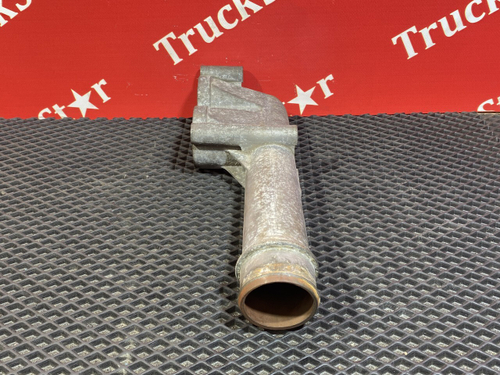 Патрубок корпуса термостата