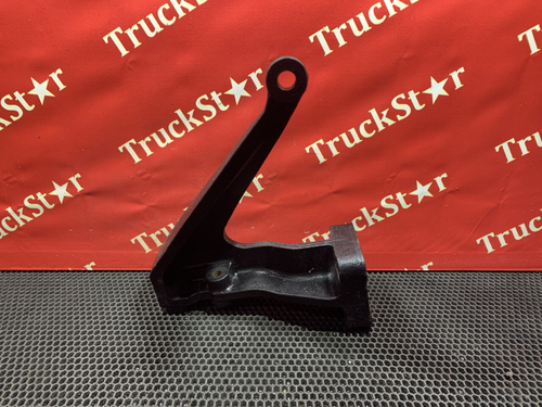 Кронштейн кабины правый 2023г.