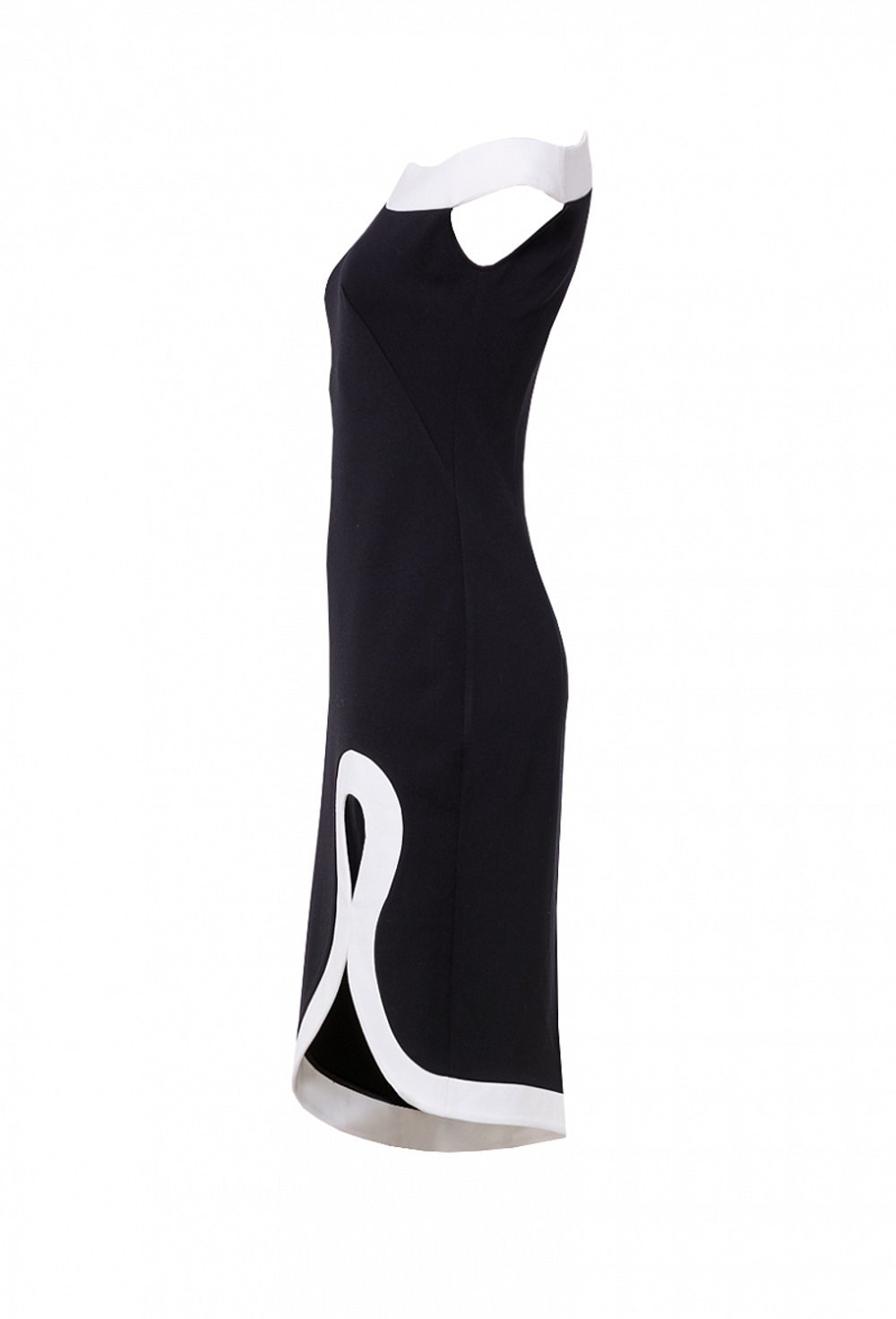 Трикотажное платье с фигурной отделкой черное 10-01-22 SS