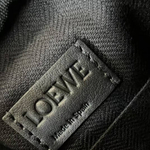 Сумка-мессенджер Loewe