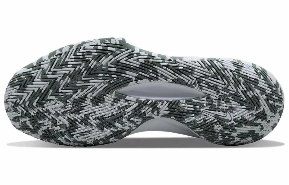 Кроссовки Nike Precision 5