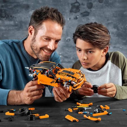 LEGO Technic: Chevrolet Corvette ZR1 42093 — Chevrolet Corvette ZR1 — Лего Техник