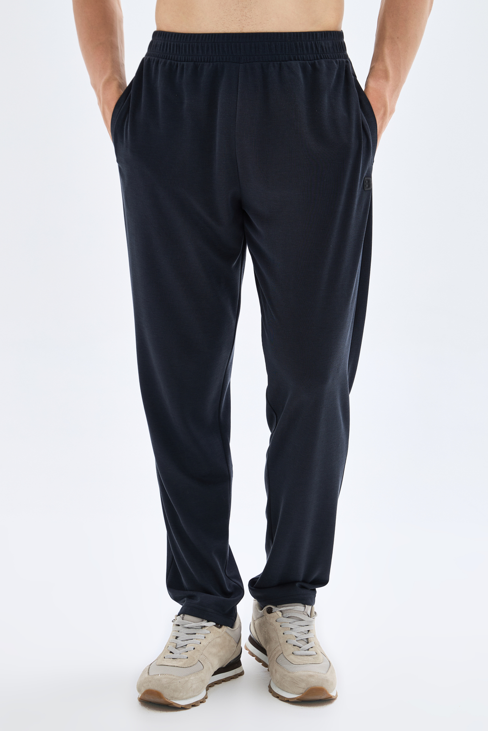 Брюки спортивные мужские черный