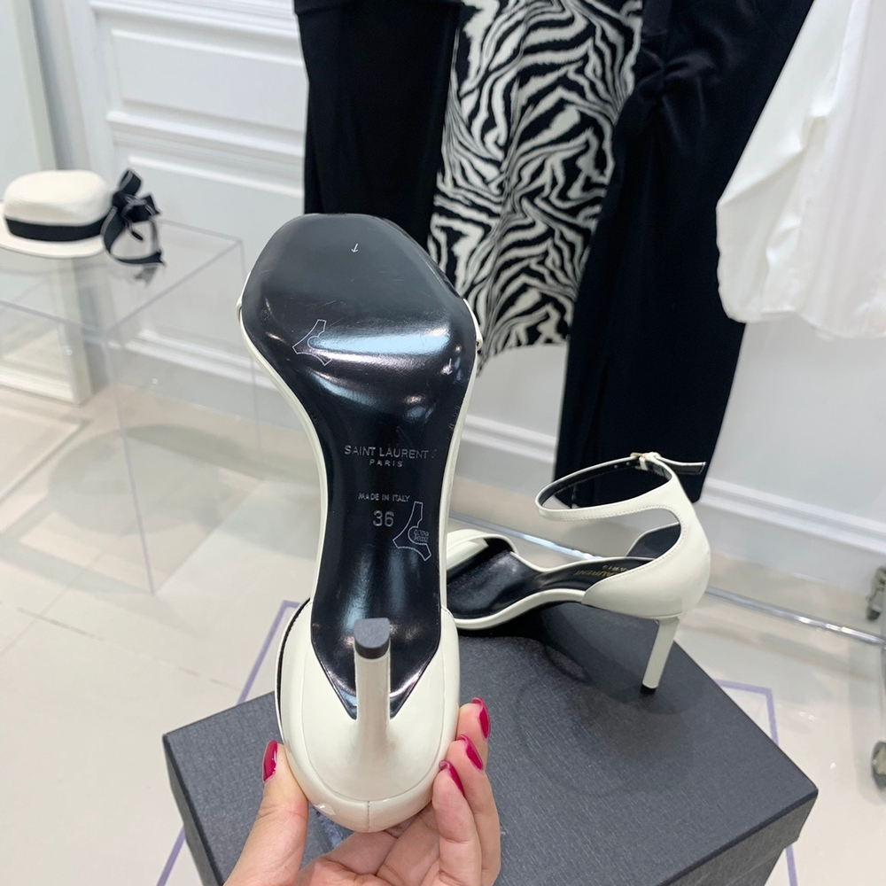 Saint Laurent Pumps