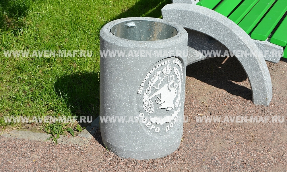 Бетонная урна для мусора