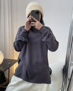 Пуловер тёмно-серый