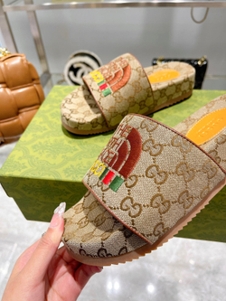 Gucci Slides