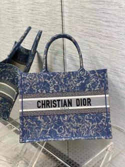 Christian Dior Book Tote 36 cm