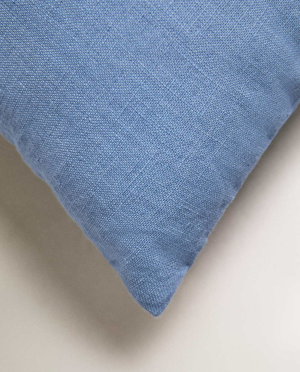 Декоративная подушка Zara Home, 6652/009