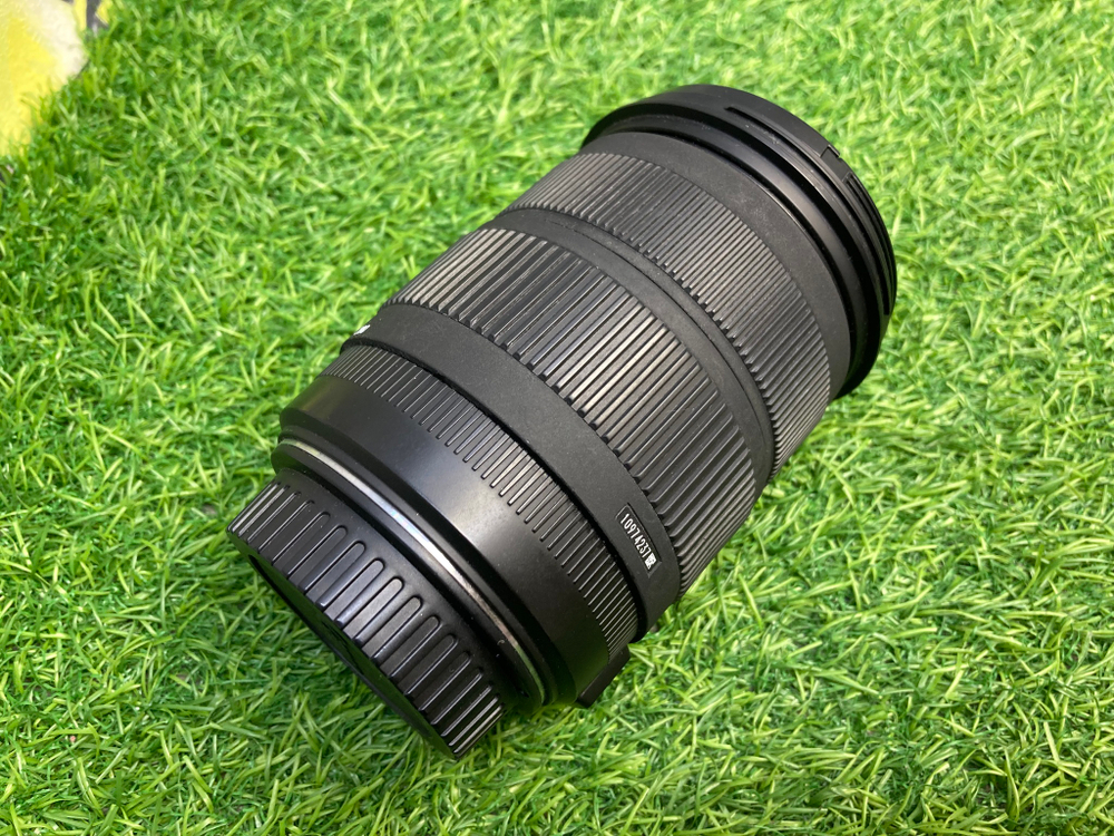 Sigma AF 18-200mm 3.5-6.3 DC OS Canon